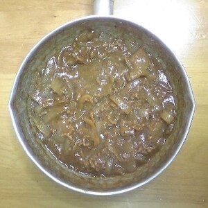 玉ねぎたっぷり甘めのカレー